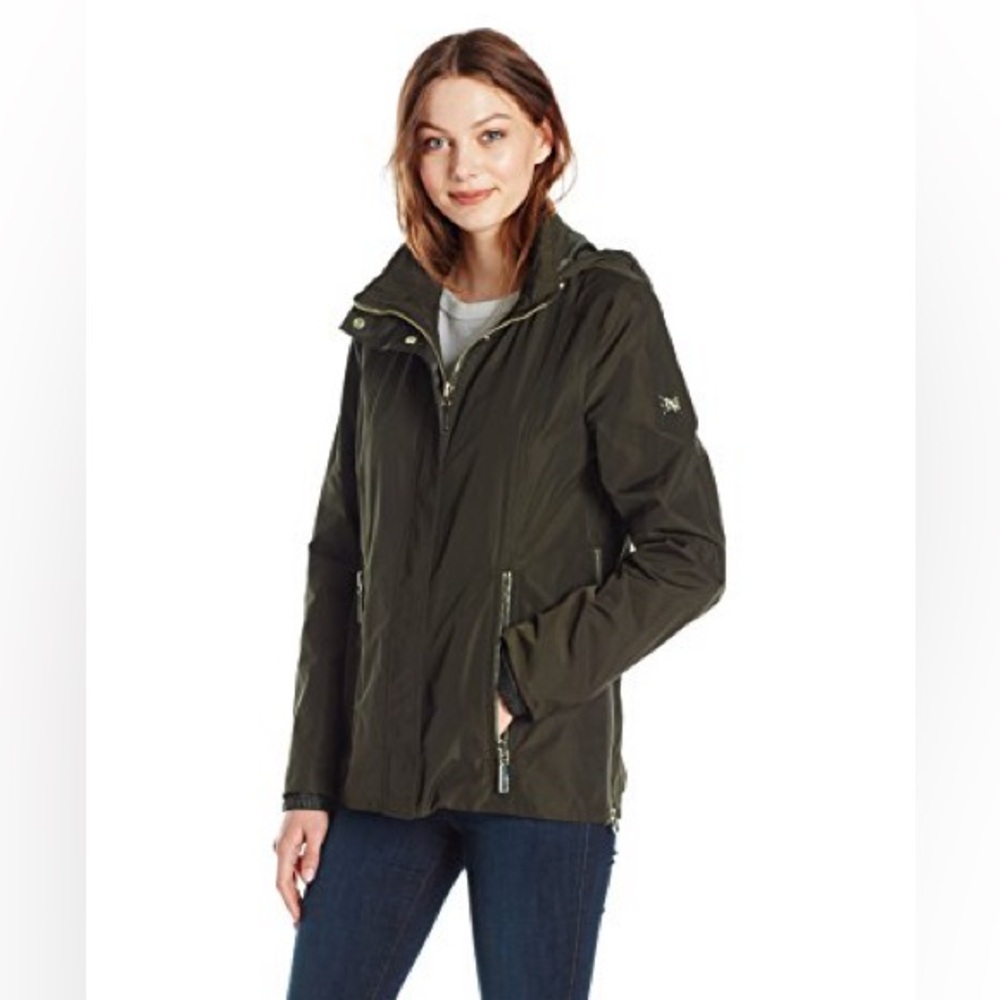 Beautiful like new Classic Dawn Levy olive green jacket